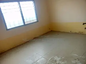 3bdrm Apartment in Hfc Estate, Spintex for rent
