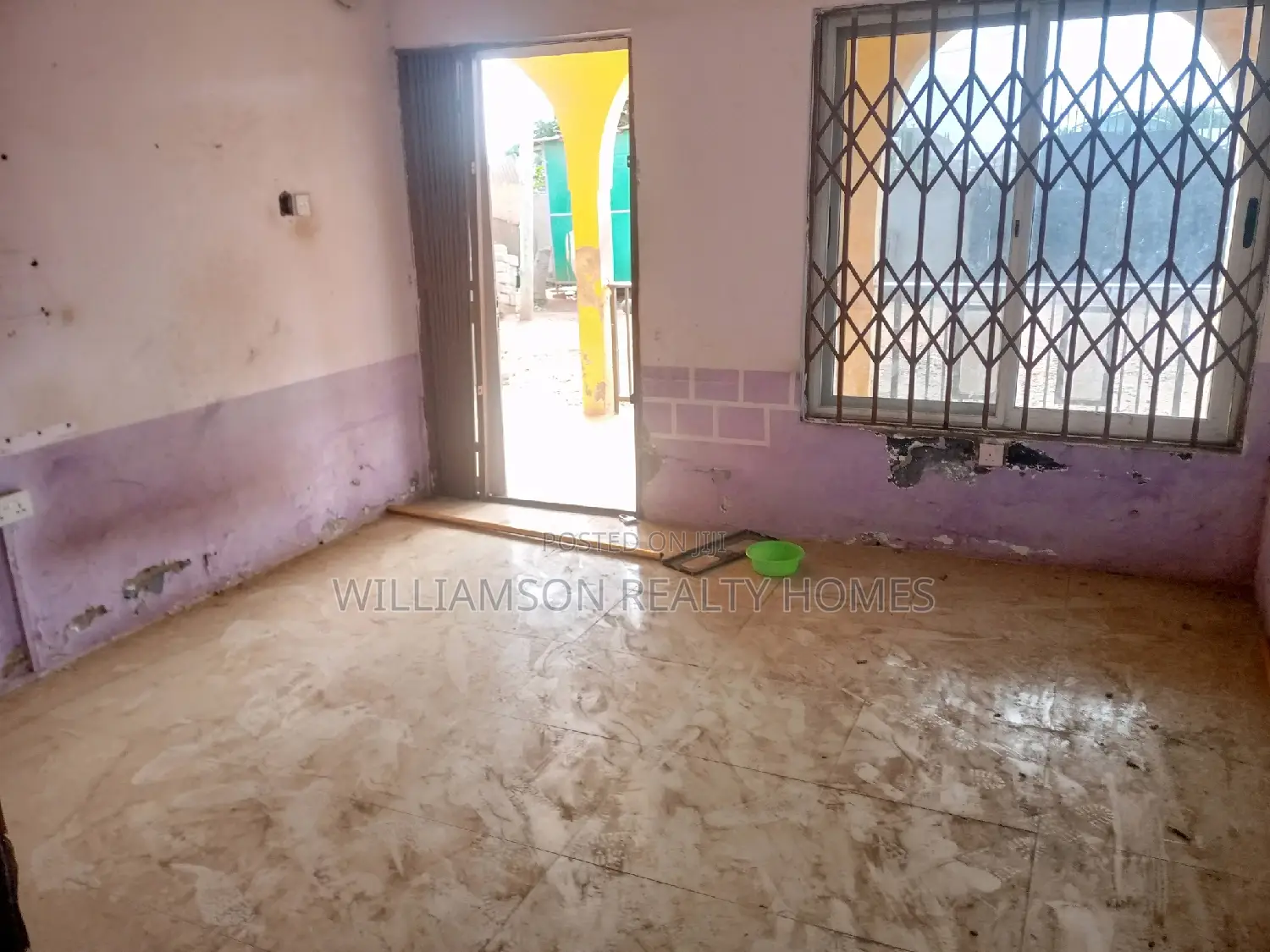 3bdrm Apartment in Hfc Estate, Spintex for rent