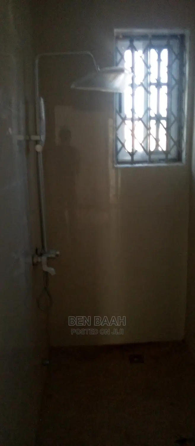 3bdrm Apartment in Ben Properties, Ga East Municipal for rent