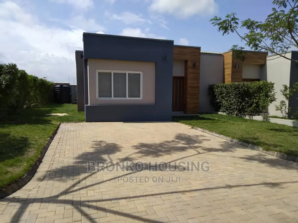3bdrm House in Bronko Housing, Lake Side Estate for Rent