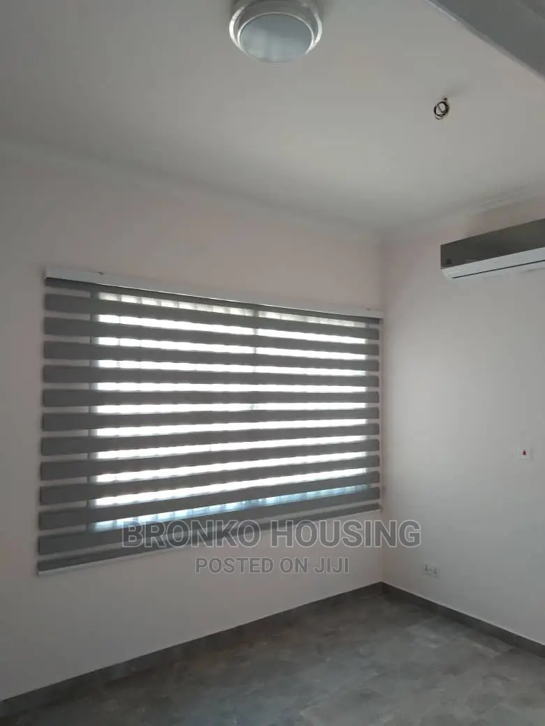 3bdrm House in Bronko Housing, Lake Side Estate for Rent