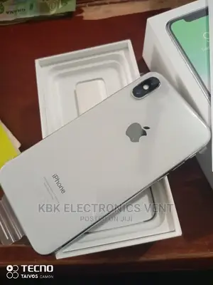 New Apple iPhone X 64 GB Silver