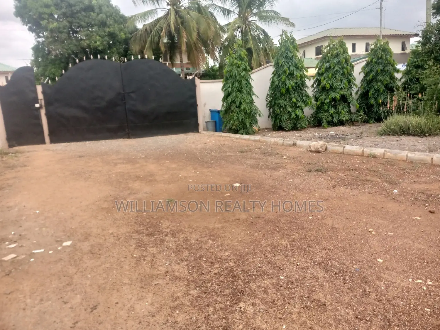 1bdrm Apartment in Hfc Estate, Spintex for rent