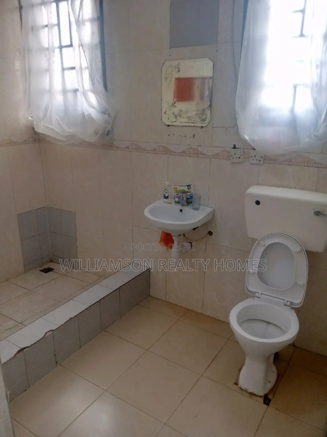 1bdrm Apartment in Hfc Estate, Spintex for rent