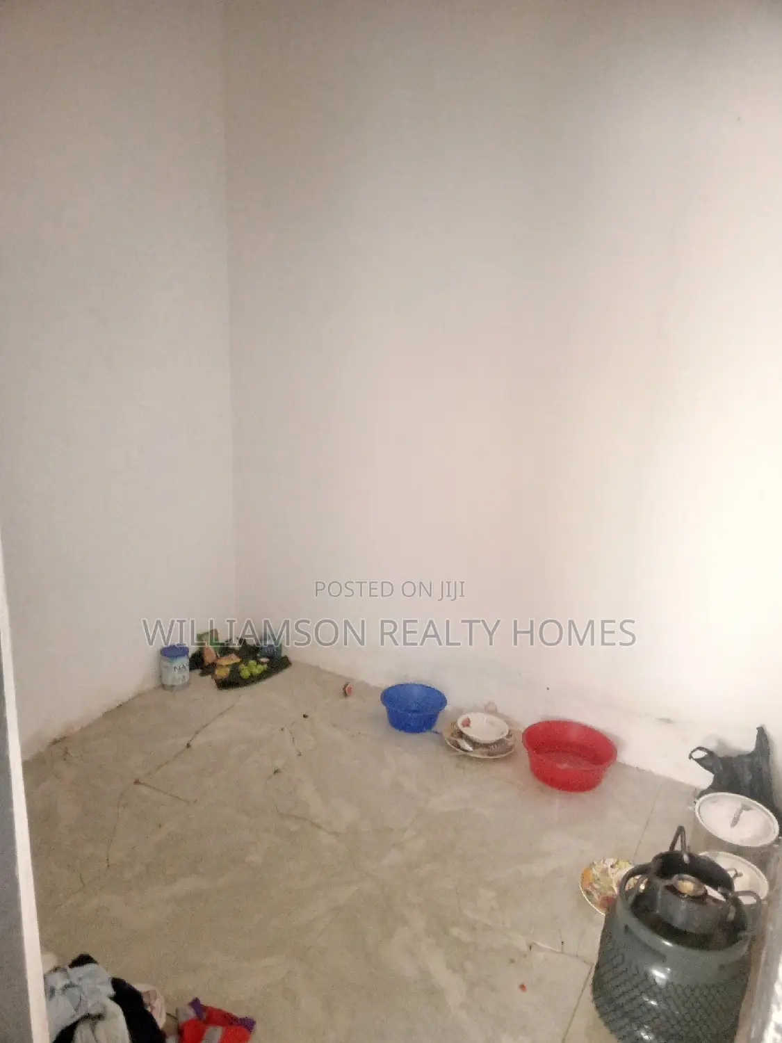 1bdrm Apartment in Hfc Estate, Spintex for rent