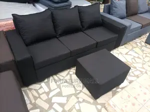Quality Black 3in1 Wigh Centre Table. Free Delivry