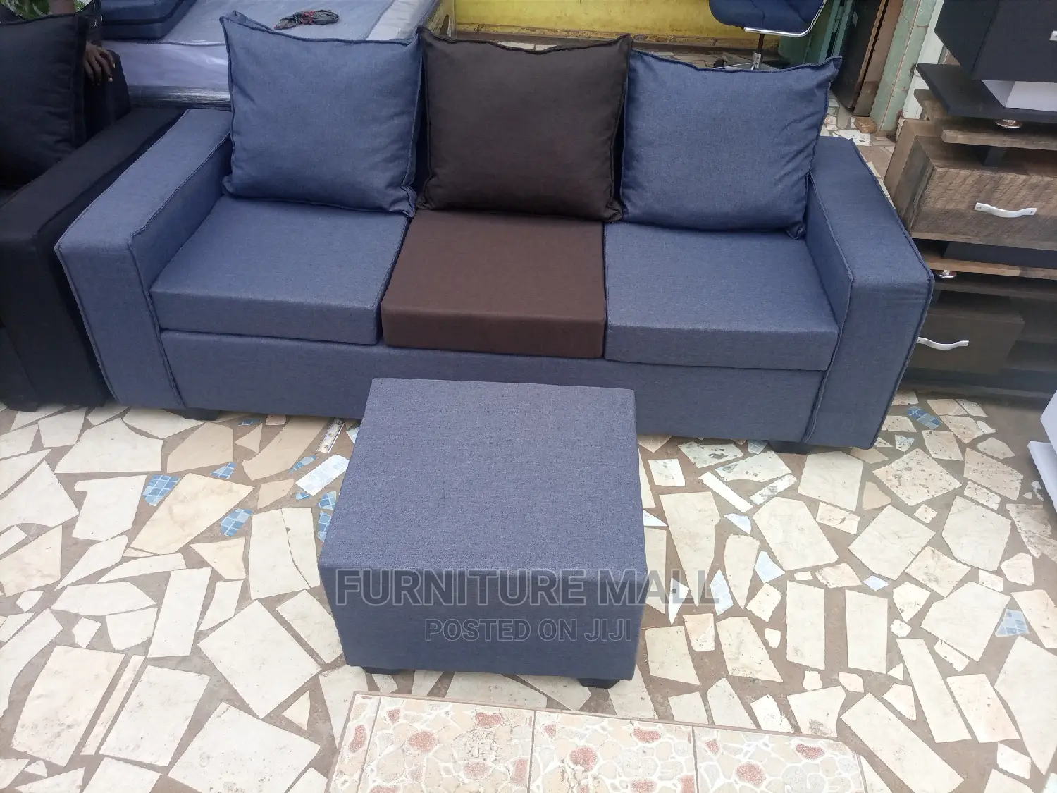 New 3in1 Sofa Plus Table