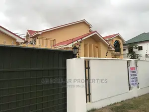 7bdrm House in Spintex for Rent