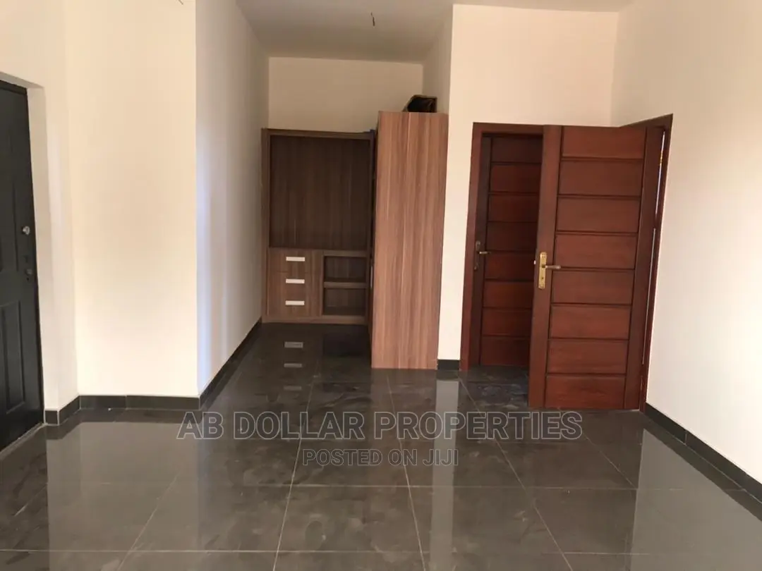 3bdrm House in Spintex for sale