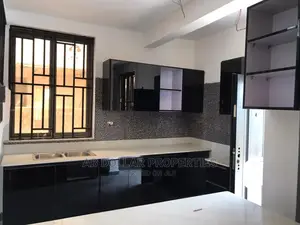 3bdrm House in Spintex for sale