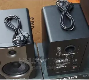 BX6 Carbon Studio Monitors
