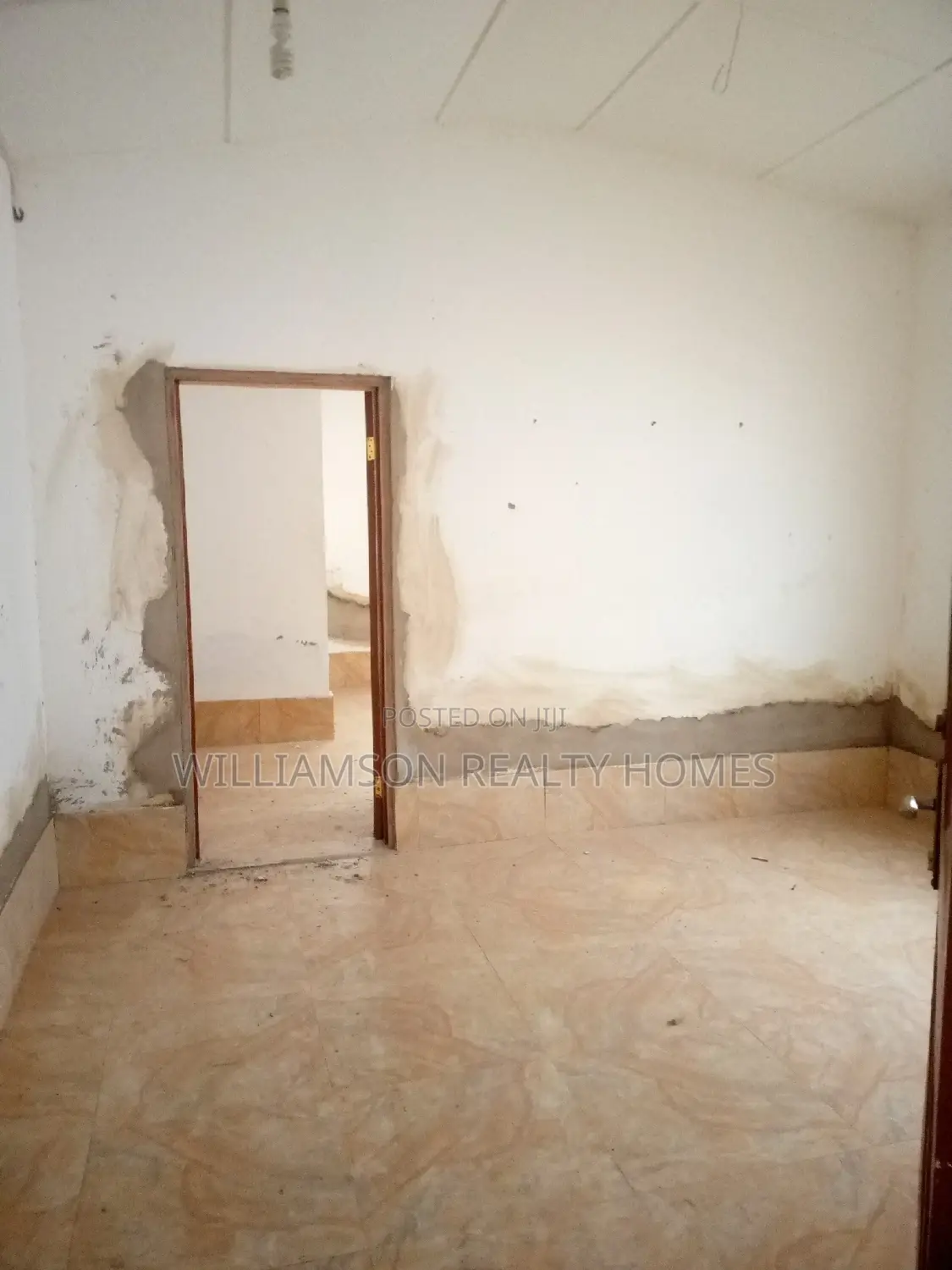 1bdrm Apartment in Community 18, Spintex for rent