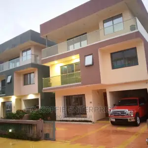 4bdrm House in East Legon for Rent