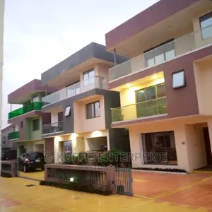 4bdrm House in East Legon for Rent