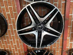 Mercedes Benz Alloy Rim .