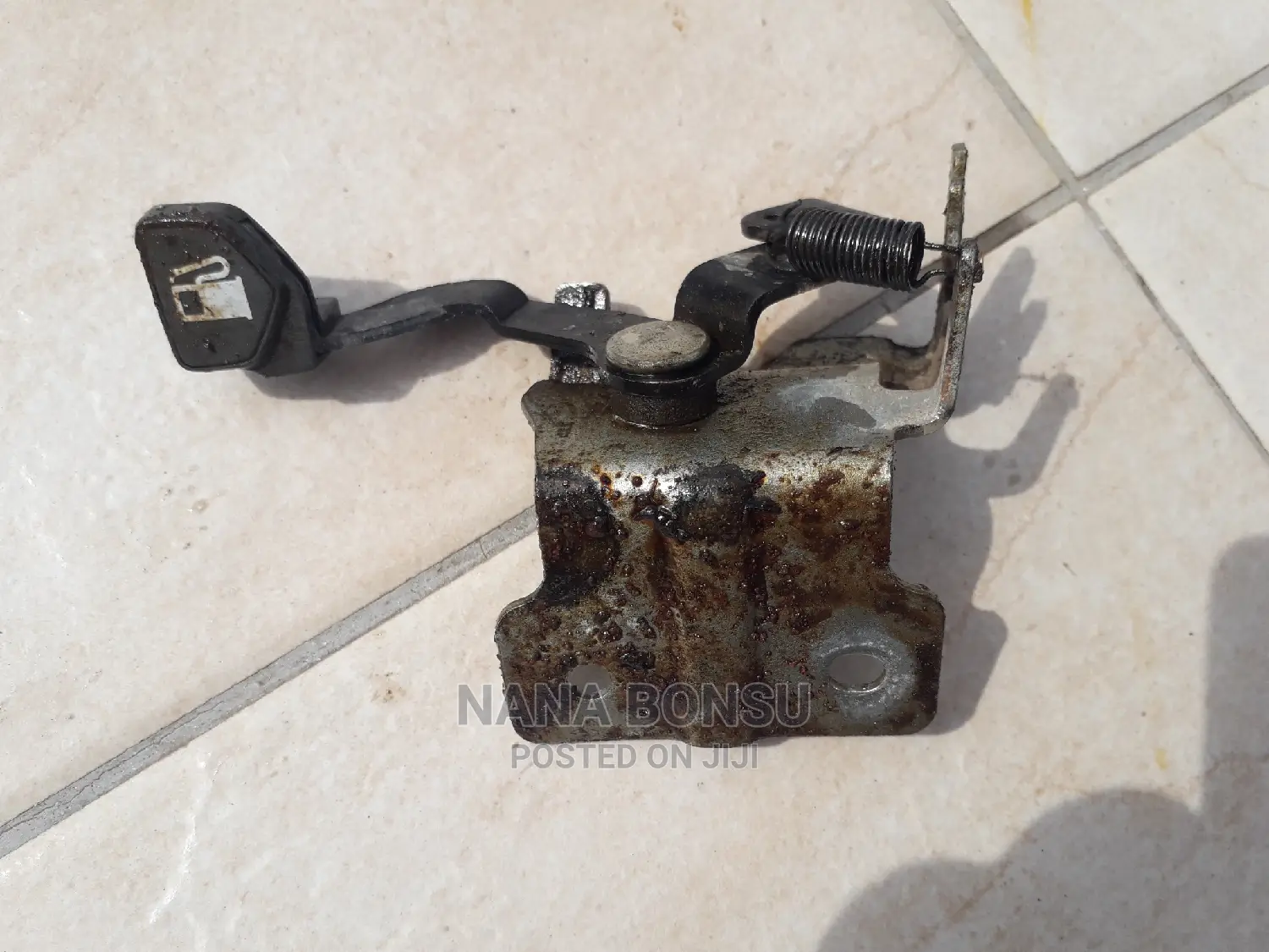 Chevrolet Spark Fuel Tank Opener Handle
