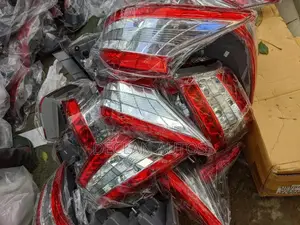 Nissan Sentra 2014 to 2016 Taillights