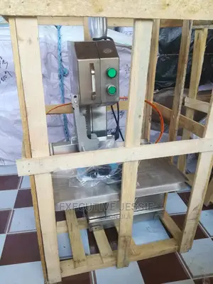 Chicken Cutting Machine