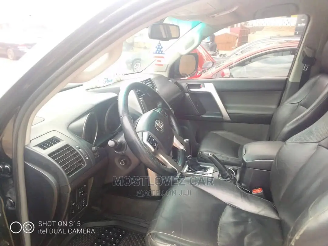 Rent a Vehicles. Prado and Pajero for Rent. Landcruisers V8