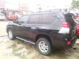 Rent a Vehicles. Prado and Pajero for Rent. Landcruisers V8