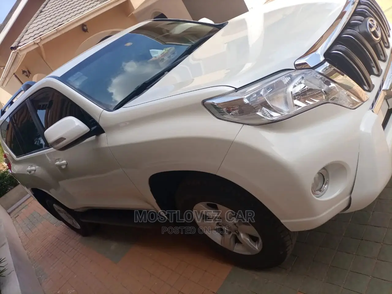Rent a Vehicles. Prado and Pajero for Rent. Landcruisers V8