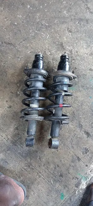 Honda CR-V 2006 Home Used BACK SHOCK ABSORBER Pair Available