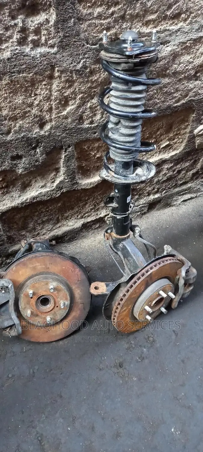 Honda Pilot 2016-2019 Front SHOCK and HUB Pair for Sale