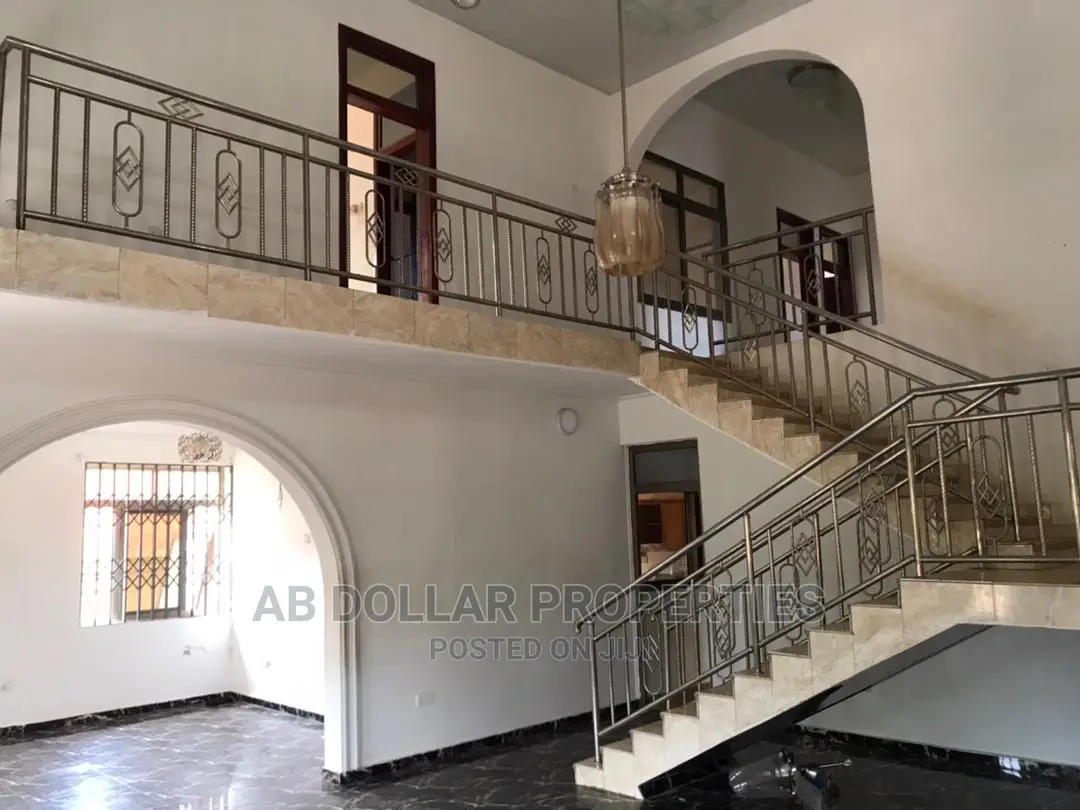 5bdrm House in Spintex for Rent