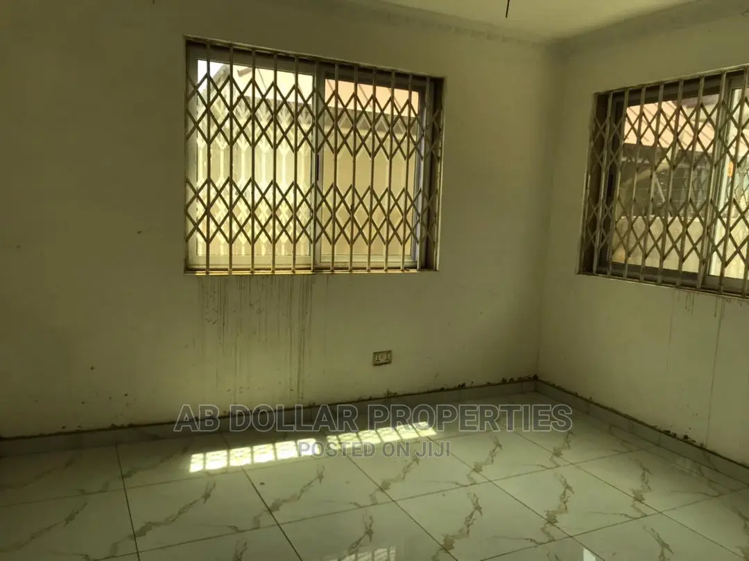 3bdrm Apartment in Spintex for rent