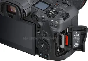 It Comes With Dual Memory Card Slot Canon Eos R5 Camera