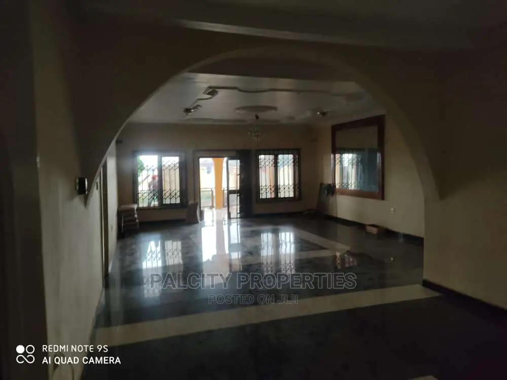 5bdrm House in Atasomanso, Kumasi Metropolitan for Rent