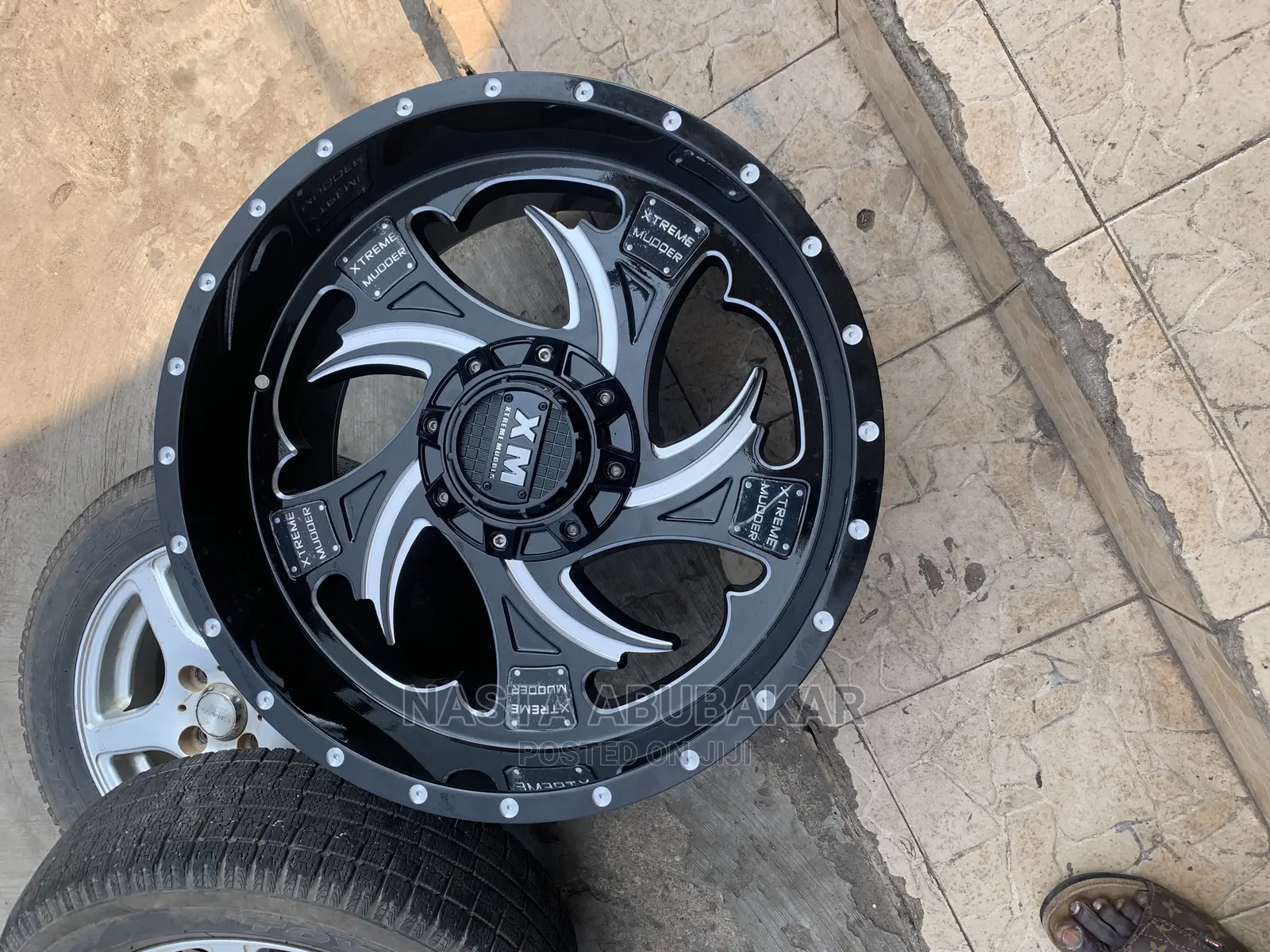 Ford F-150 20 Inches