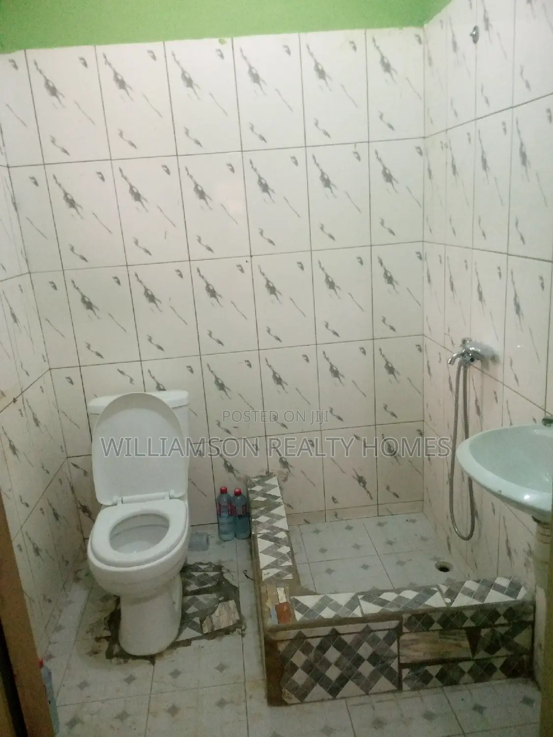 1bdrm Apartment in Kotobabi, Ecobank, Spintex for rent