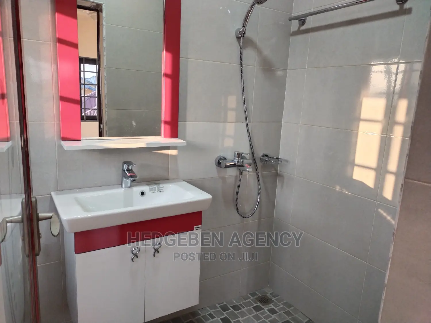 3bdrm Apartment in Oyarifa for rent