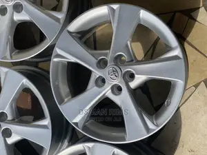 Corolla Rim 16 Five Star