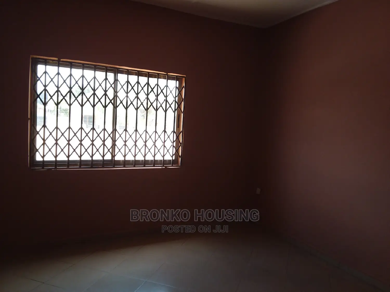 3bdrm House in Bronko Housing, Spintex for rent
