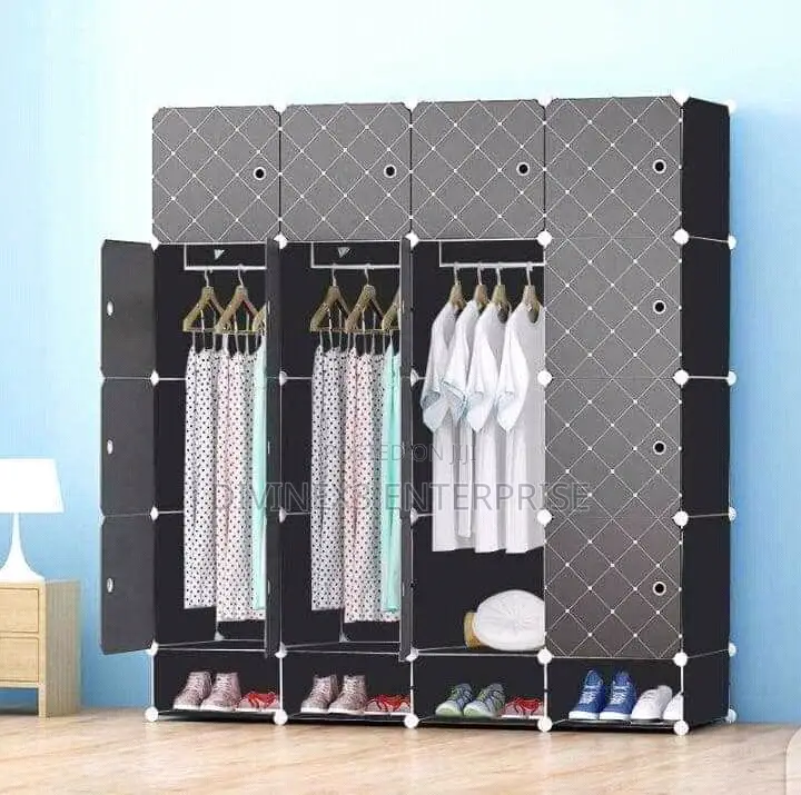 16 Cube Plastic Wardrobe