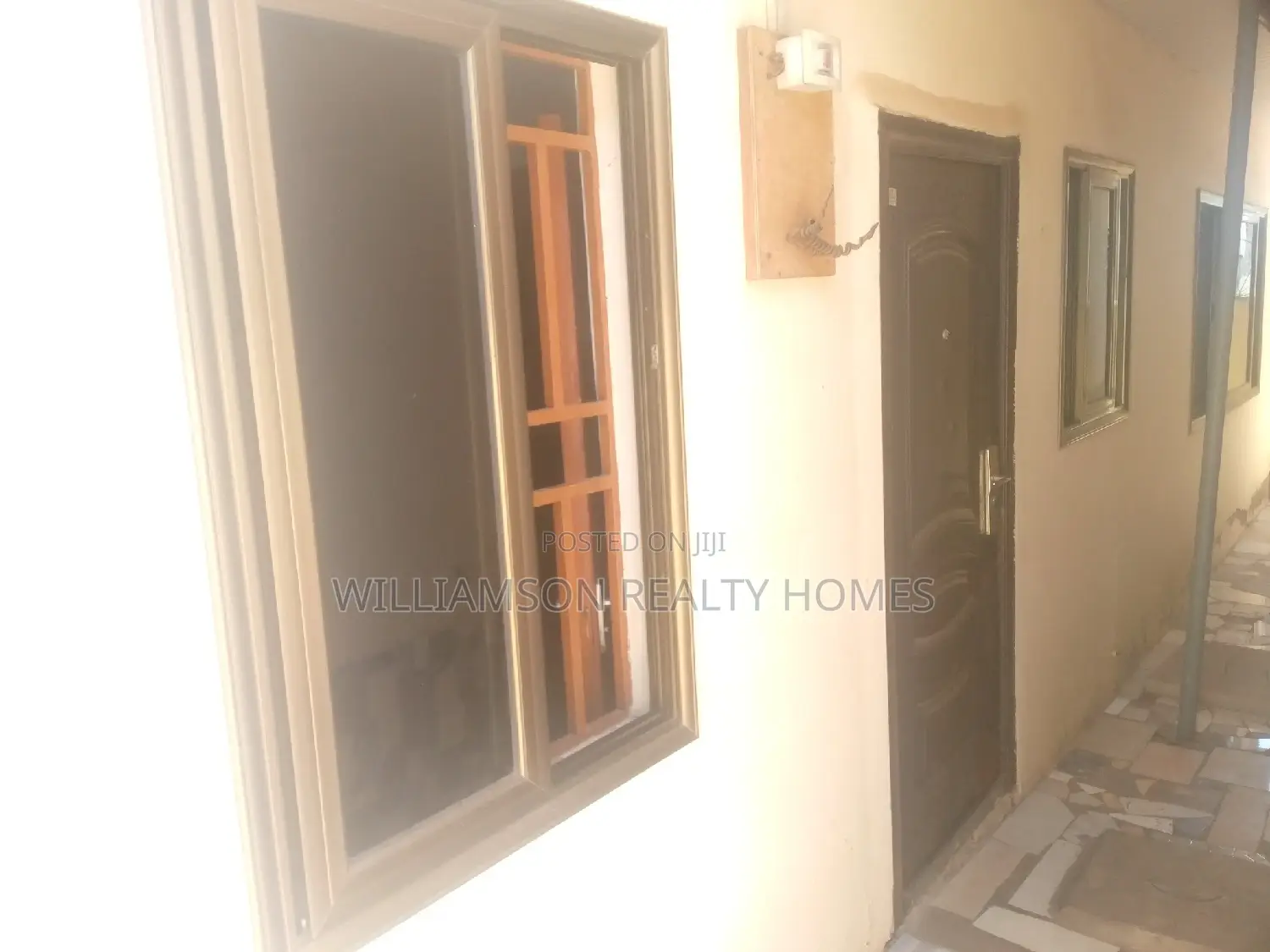 1bdrm Apartment in Community 20 Estate, Spintex for rent