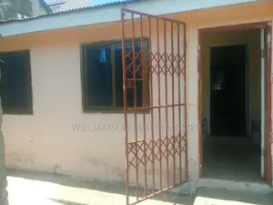 1bdrm Apartment in Community 18, Spintex for rent