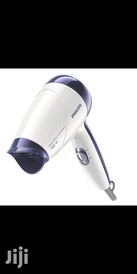 PHILIPS Hair Dryer