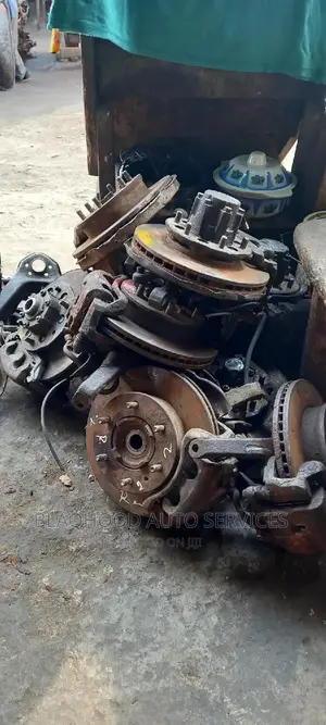 Nissan Hardbody/Ford Ranger/L200/Prado Wheel Hub for Sale