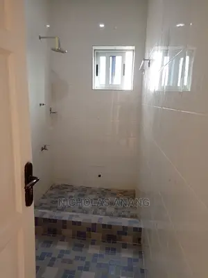2bdrm Apartment in Tseaddo Round About for rent