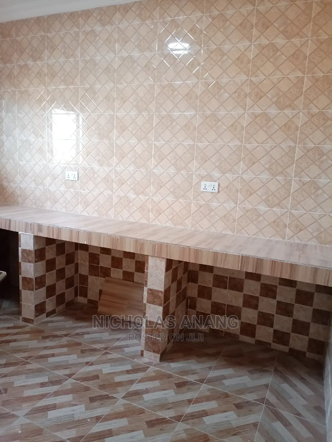 2bdrm Apartment in Tseaddo Round About for rent
