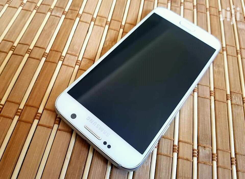 New Samsung Galaxy S6 32 GB Gold