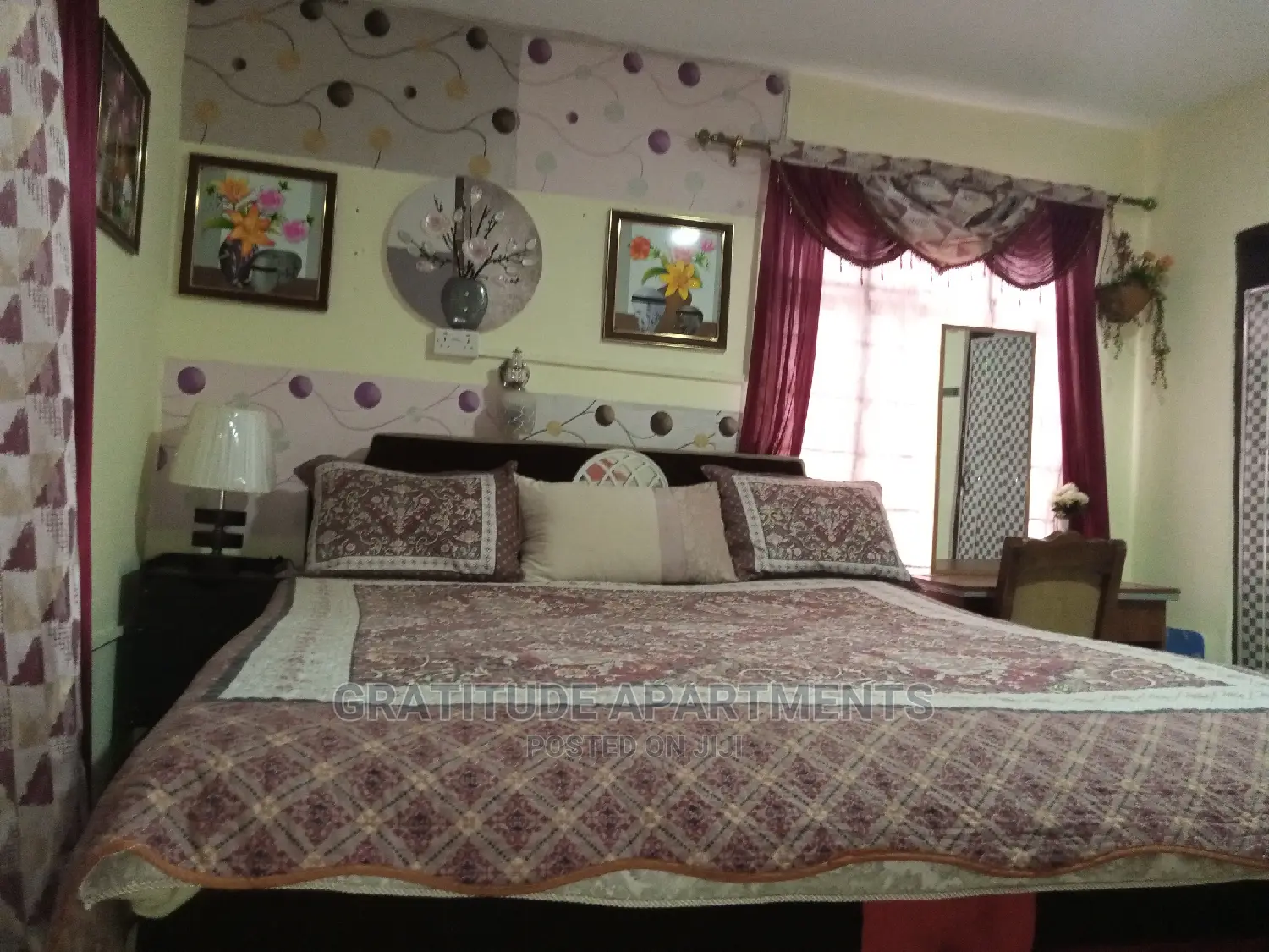 Gratitude:Superoir Elegant Suite: Ghc350 Per - Day 1bdrm - 2 Guests