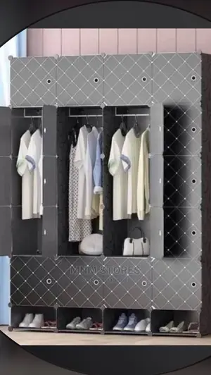 20 Cubes Plastic Wardrobe With Shoe Rack