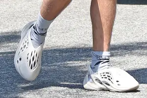 Yeezy Foam Runner