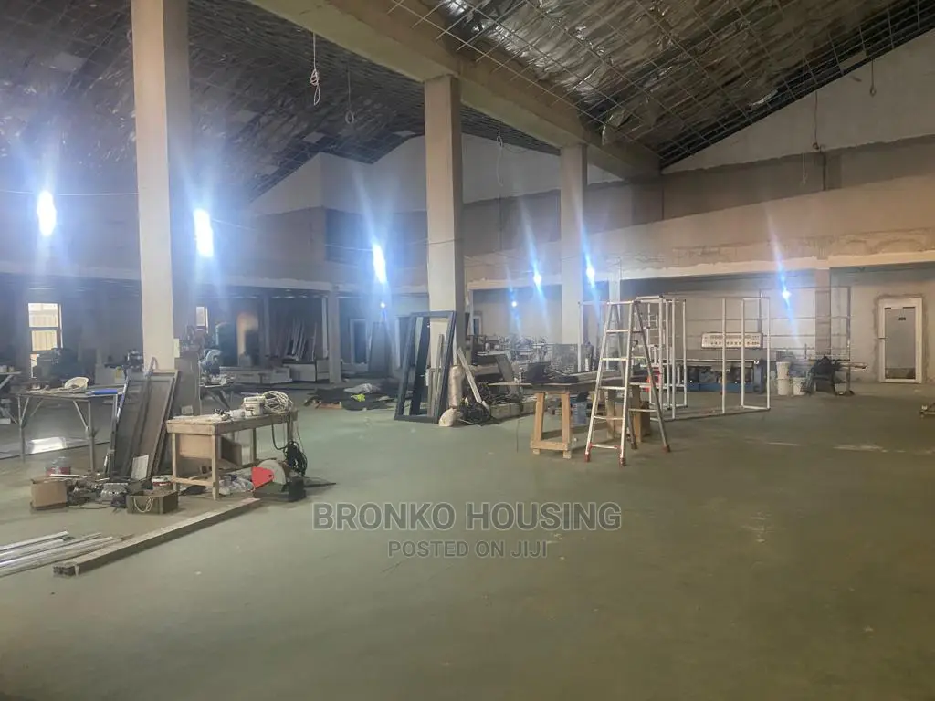 Warehouse With Office Space for Rent