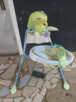 Fisher-Price Papasan Cradle Swing, Nature's Wonder