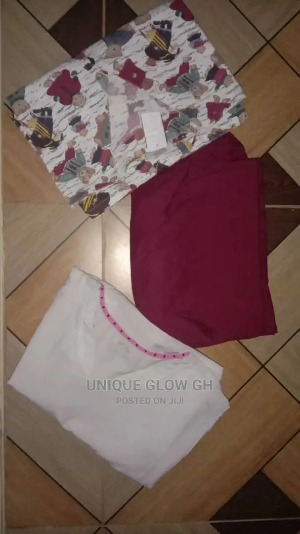 Foreign Used Medical Scrubs With Down to Match Scrub